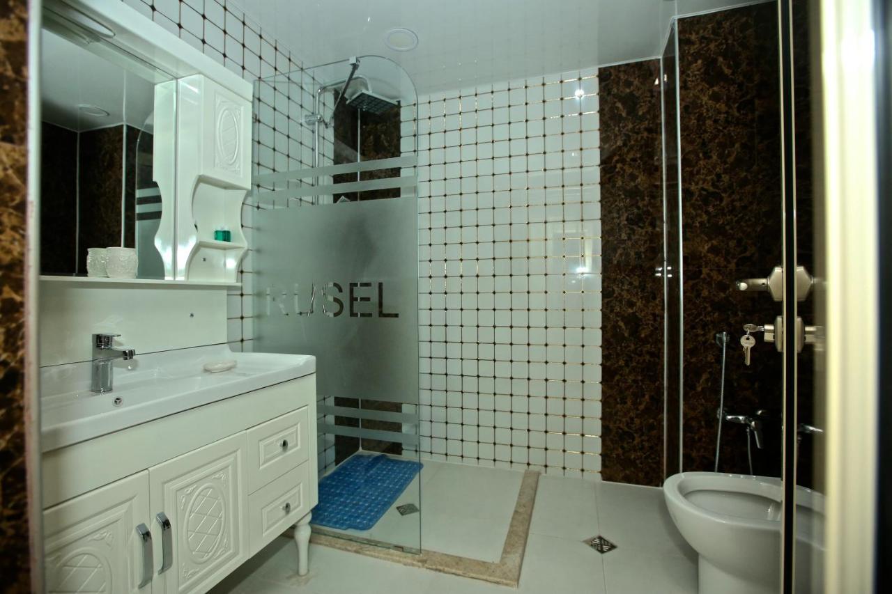 Rusel Park Hotel Bakoe Buitenkant foto